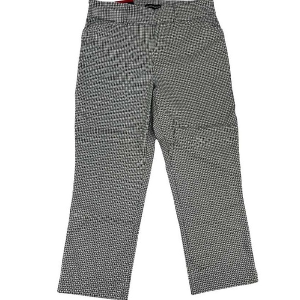 HILARY RADLEY Black and White Capri Pants